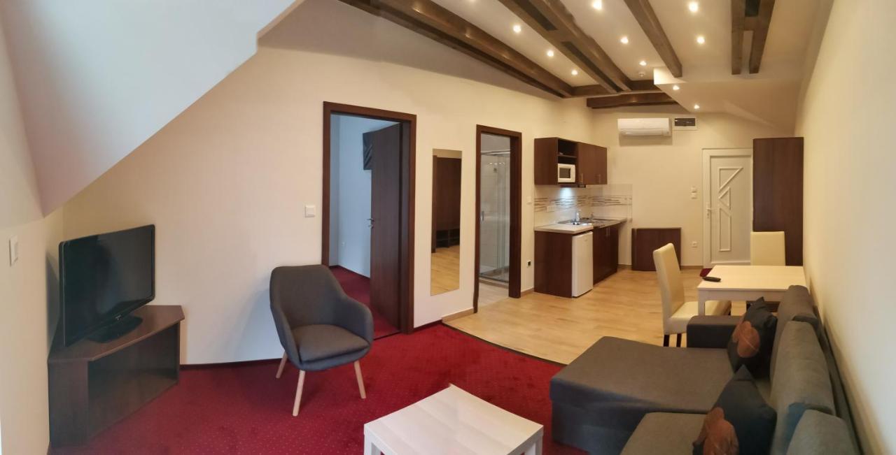 Termal Apartmanhaz Veresegyhaz Exterior photo