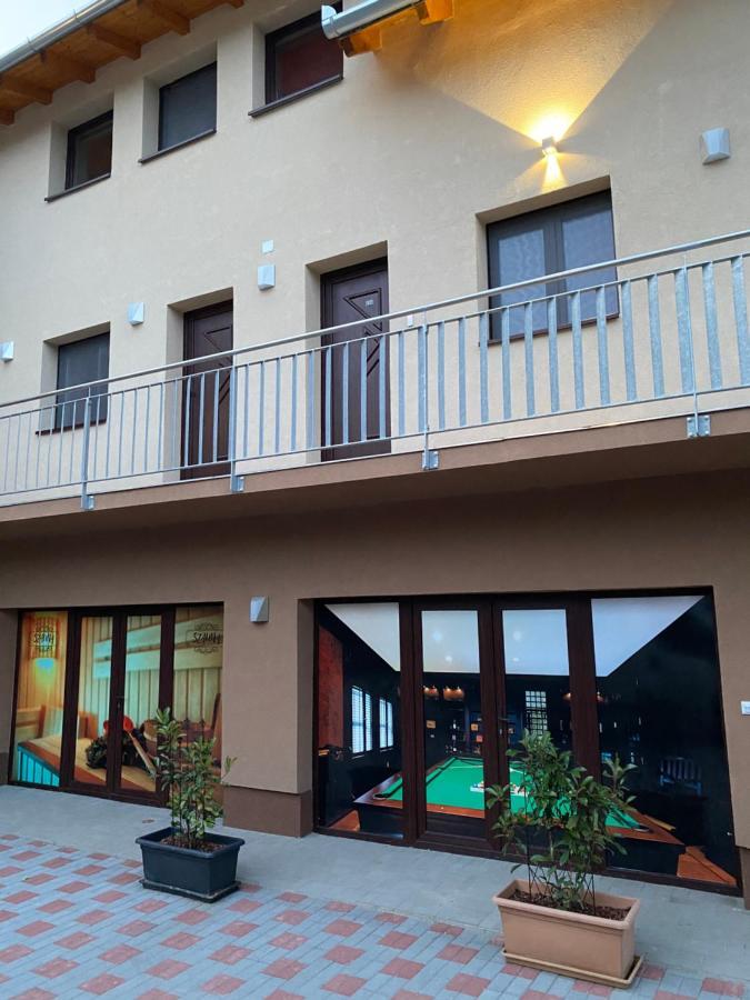 Termal Apartmanhaz Veresegyhaz Exterior photo